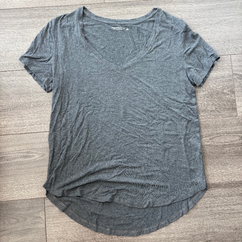 Abercrombie & Fitch Grey T-Shirt